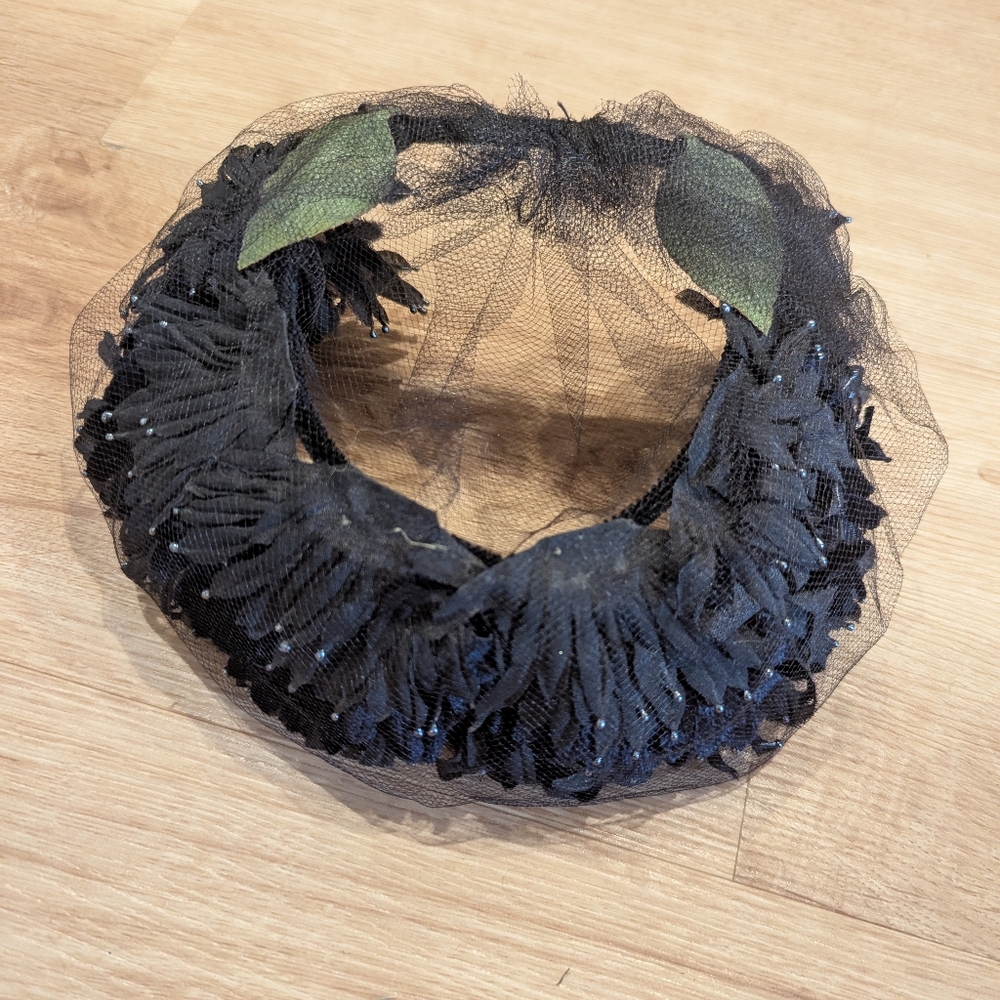 Vintage Black Leafy Hat With Netting